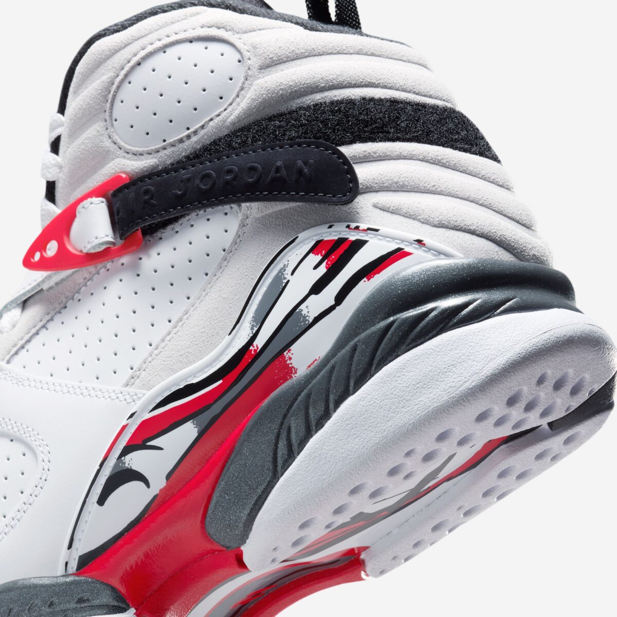 Air Jordan 8 “Bugs Bunny”