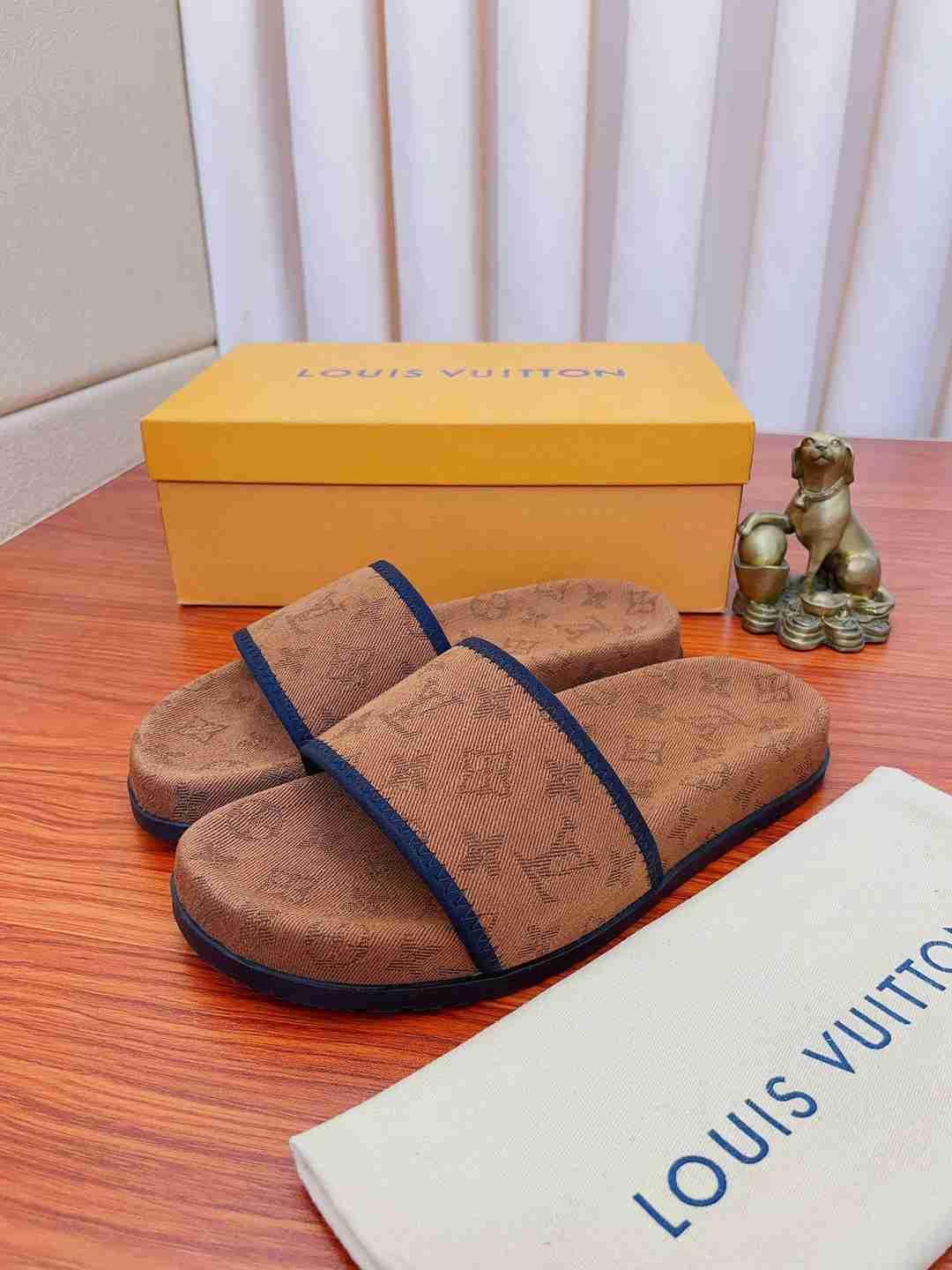 LV Sandals Brown Sandals