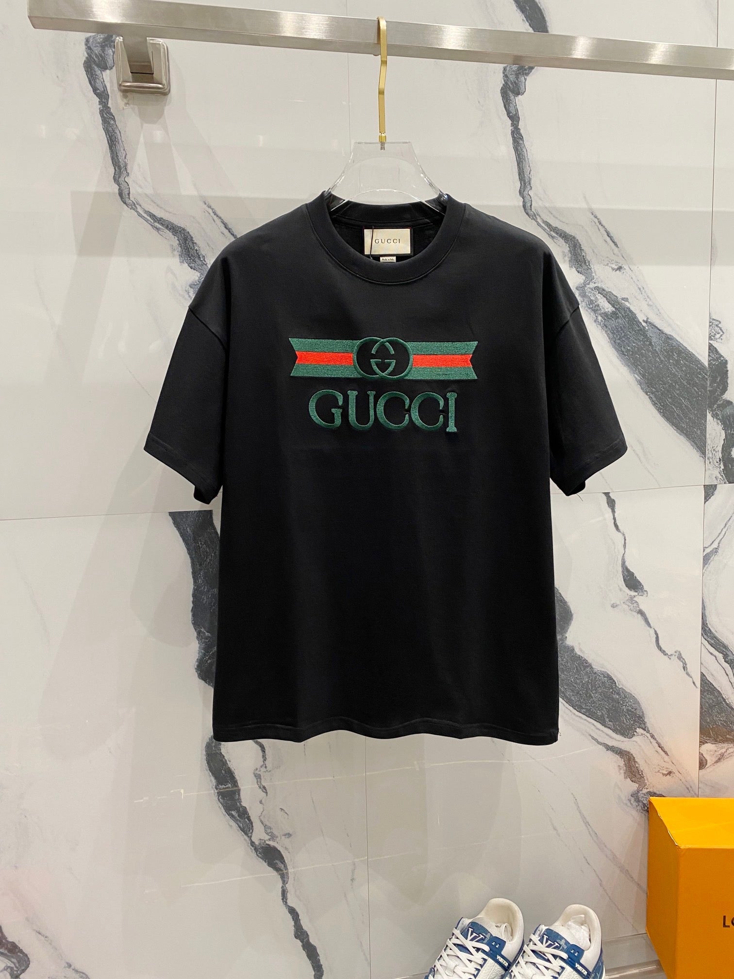 GUCCI                                            Blade Logo Printed T-Shirt In Black