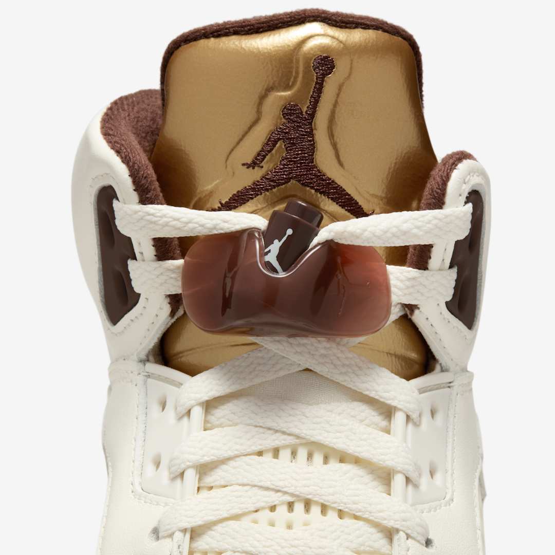 Air Jordan Retro 5 WMNS “Golden Ticket”
