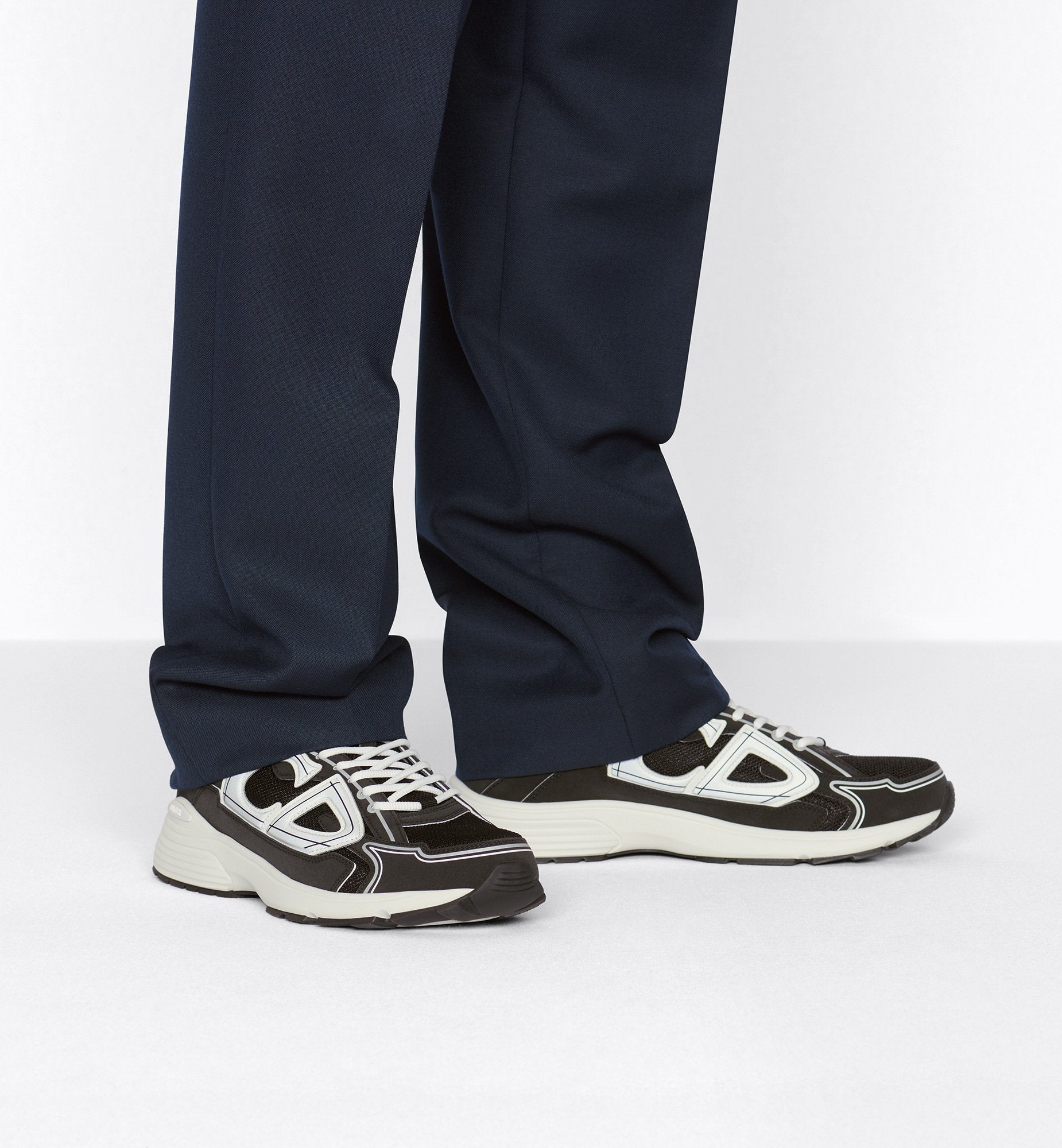 Dior Sleek Mesh Tech Runner – Black Edition (B30-Inspired