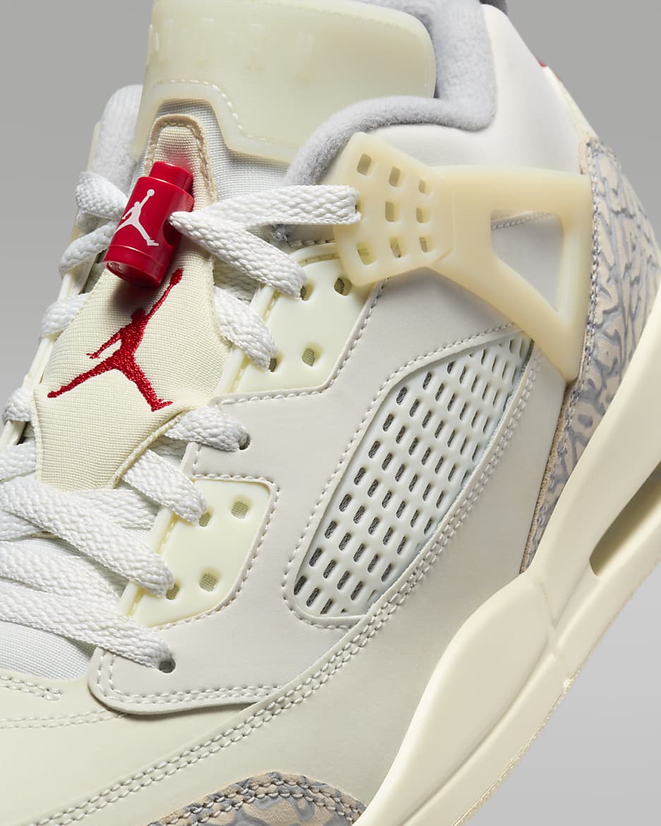 Jordan Spizike Low