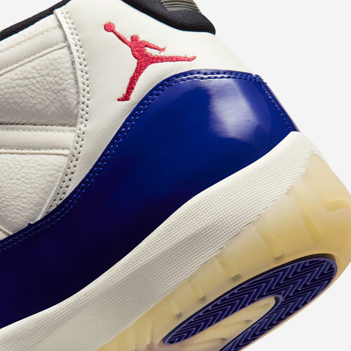 Air Jordan 11 "Rare Air"