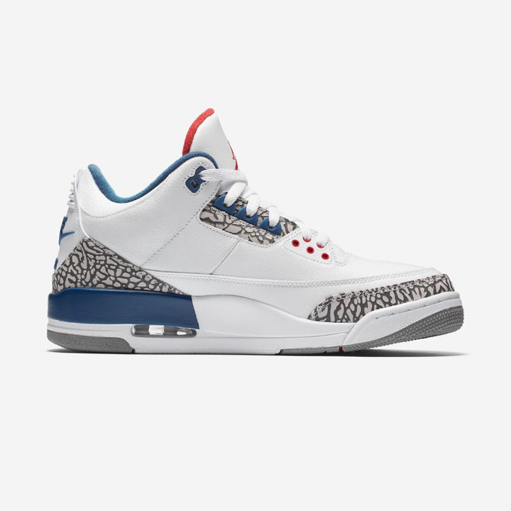 Air Jordan Retro 3 “True Blue”
