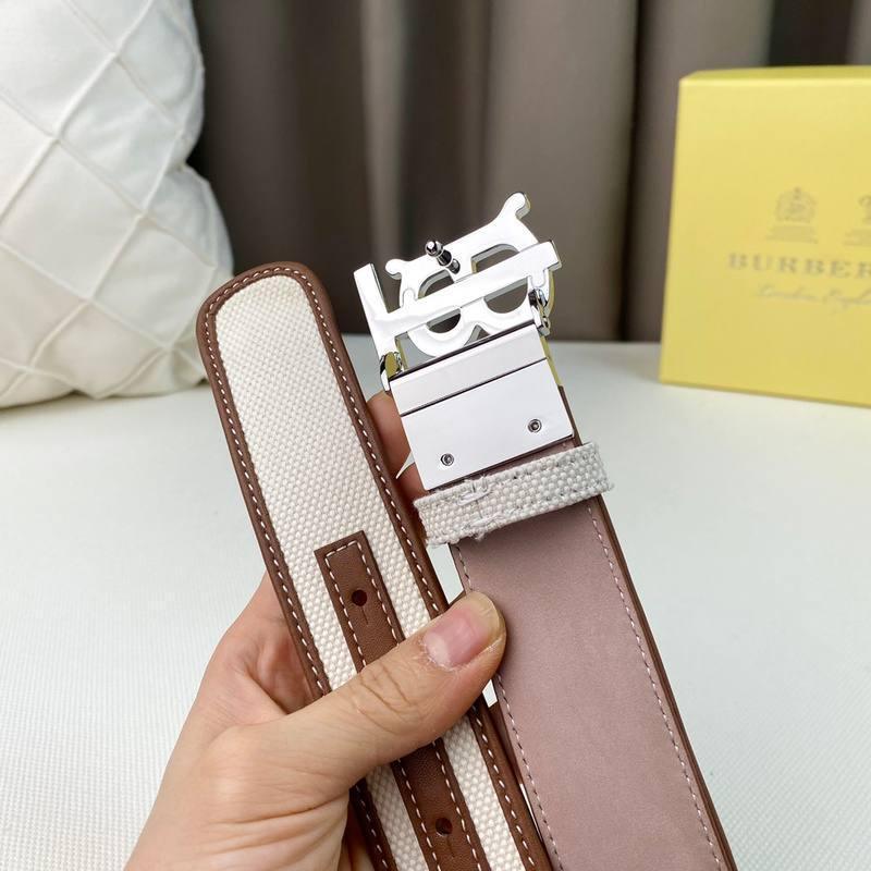 Burberry Reversible Leather Vintage Belt