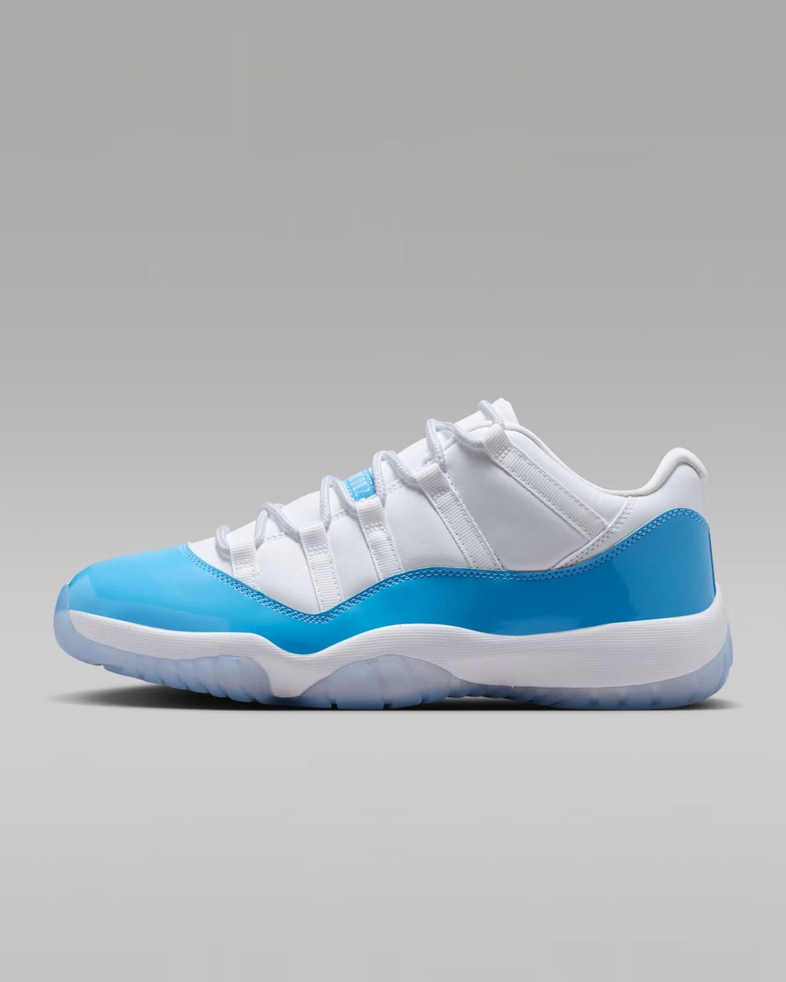 Air Jordan 11 Low “University Blue”