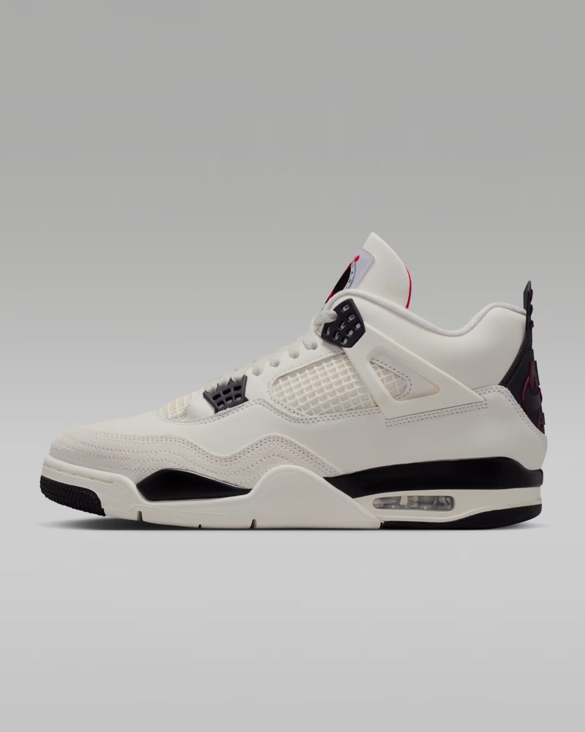 Air Jordan 4 “Flight Club”